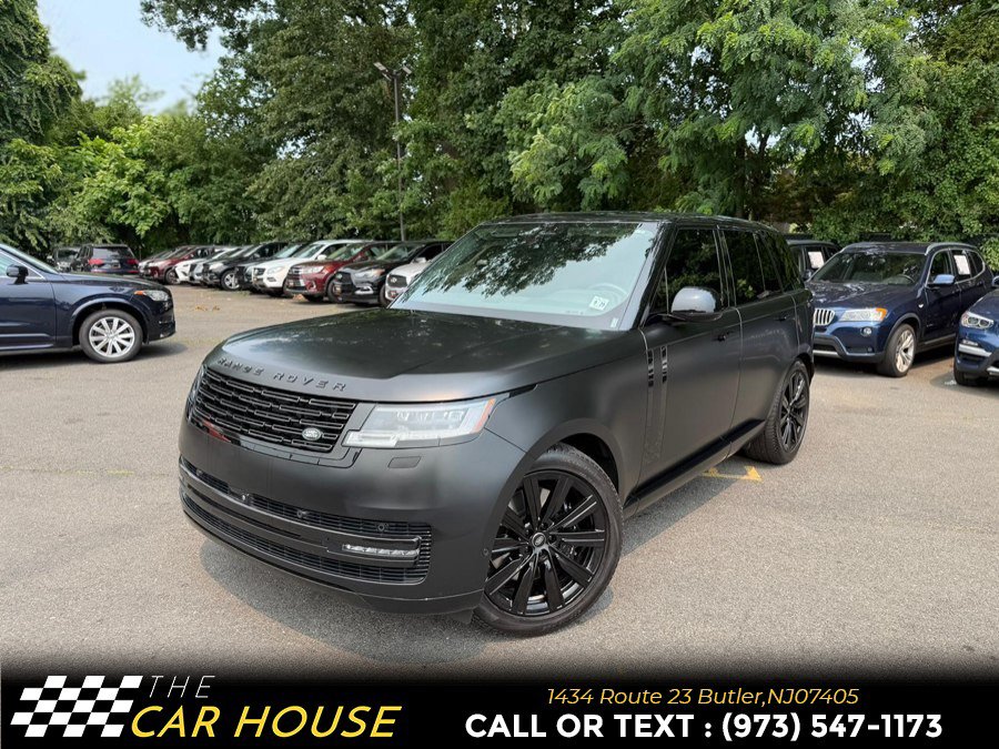 Used 2025 Land Rover Range Rover SE AWD/4WD image 1