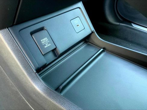 Used 2025 Acura RDX SH-AWD w/ Technology Package image 19