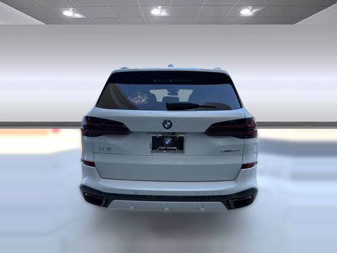 Used 2026 BMW X5 sDrive40i w/ Executive Package RWD image 10