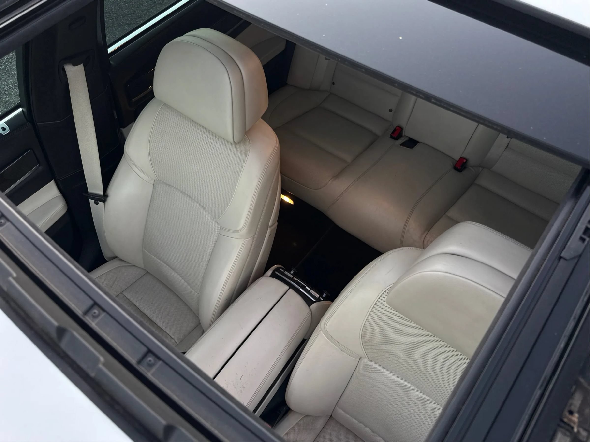 Used 2015 BMW 750Li RWD image 21