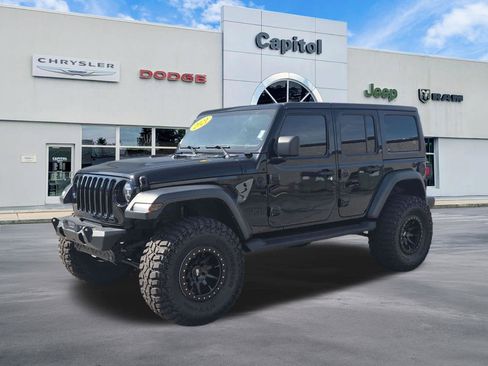 Used 2021 Jeep Wrangler Unlimited Sport AWD/4WD image 7