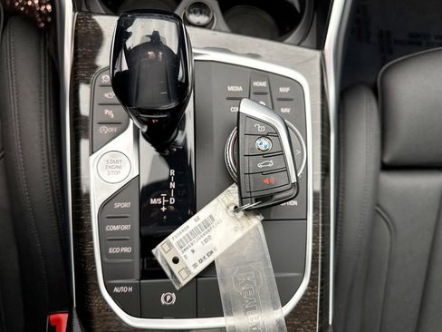 Used 2021 BMW 330i xDrive Sedan image 24