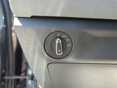 New 2026 Volkswagen Jetta SE image 35