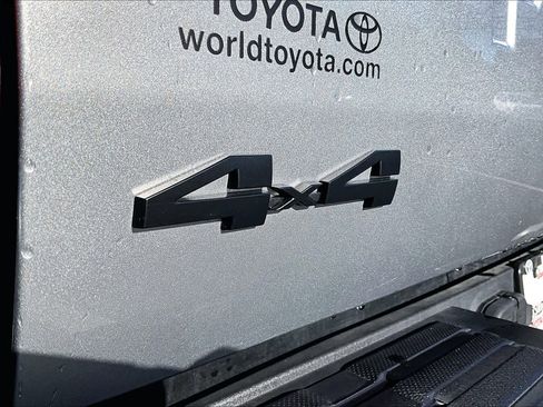 Certified 2024 Toyota Tacoma TRD Off-Road image 29