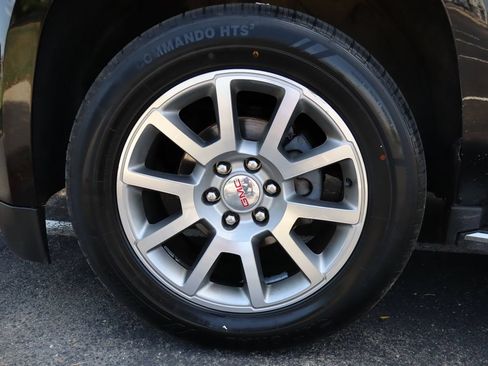 Used 2018 GMC Yukon XL Denali w/ Open Road Package AWD/4WD image 43