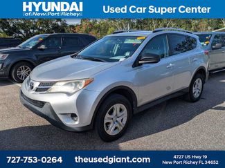 Used 2014 Toyota RAV4 LE FWD video 1