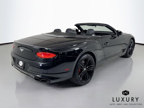 Used 2020 Bentley Continental GT V8 image 6