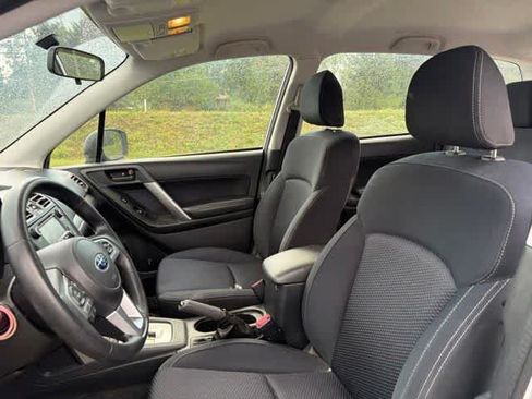 Used 2017 Subaru Forester 2.5i w/ Alloy Wheel Package AWD/4WD image 17