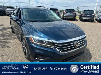 Used 2021 Volkswagen Passat 2.0T SE FWD video 1