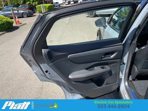 Used 2023 Nissan Ariya AWD image 42