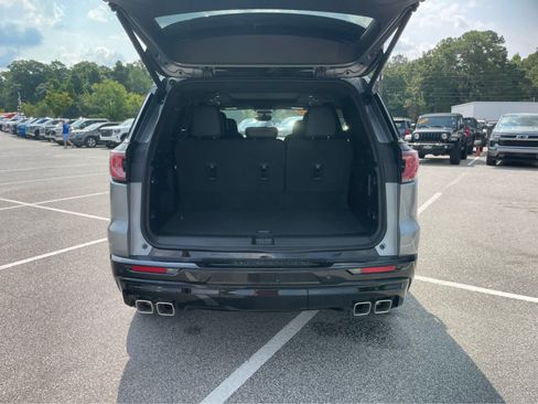 Used 2026 GMC Acadia Denali Ultimate FWD image 21