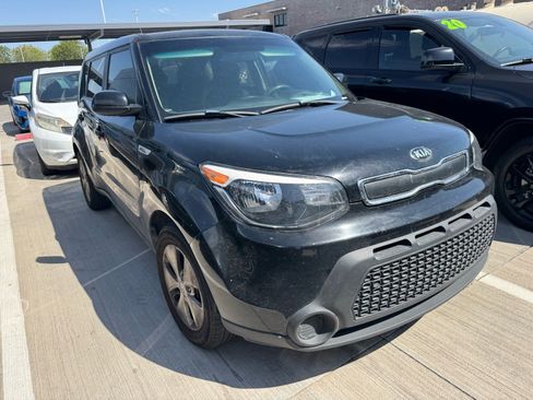 Used 2016 Kia Soul FWD image 5