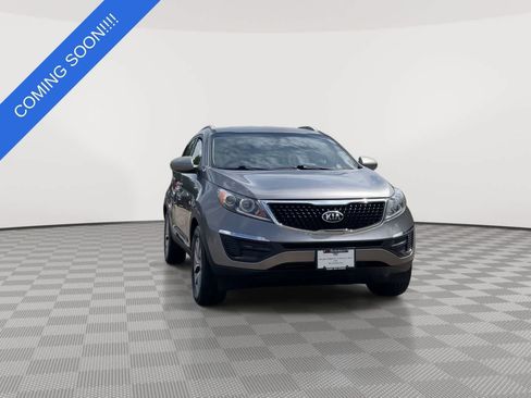 Used 2016 Kia Sportage LX w/ LX Popular Package AWD/4WD image 3