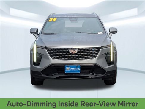 Used 2024 Cadillac XT4 Premium Luxury image 11