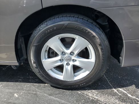 Used 2016 Nissan Quest SV image 33