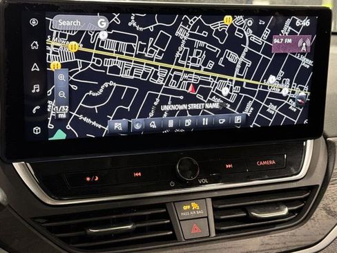 Used 2023 Nissan Altima 2.5 SV w/ SV Premium Package image 29