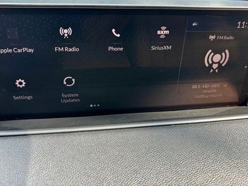 Used 2022 Acura MDX FWD image 31
