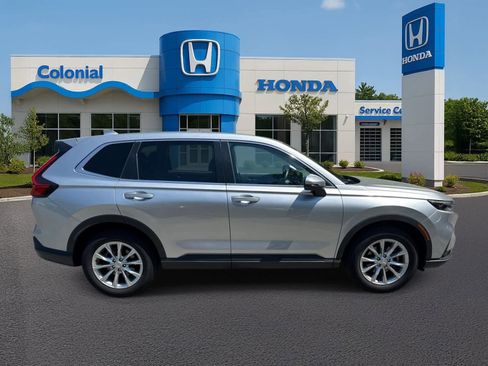 Used 2024 Honda CR-V EX-L image 8