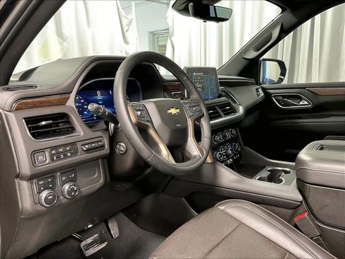 Used 2023 Chevrolet Tahoe High Country image 8