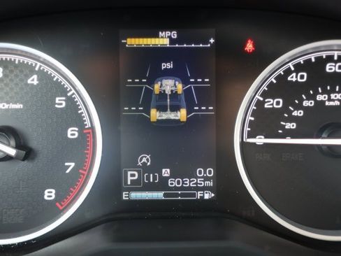 Used 2020 Subaru Forester Limited image 29