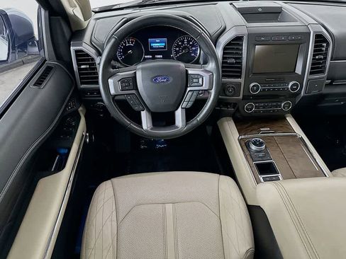 Certified 2018 Ford Expedition Platinum image 10