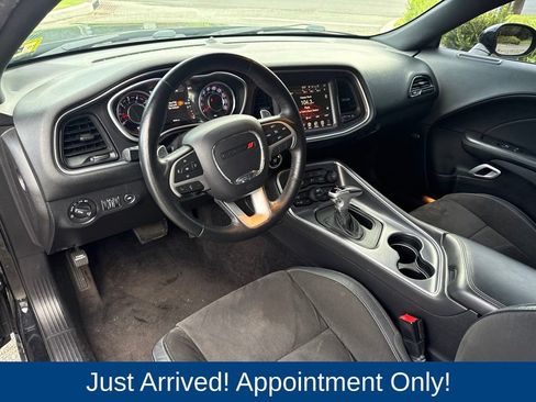 Used 2015 Dodge Challenger R/T Scat Pack w/ Leather Interior Group RWD image 8