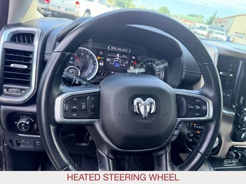 Used 2022 RAM 1500 Laramie AWD/4WD image 16