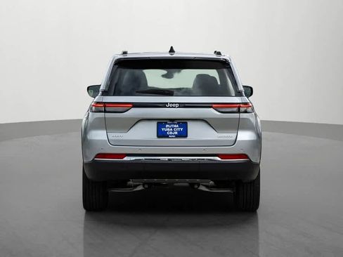 New 2024 Jeep Grand Cherokee Laredo X w/ Luxury Tech Group I image 4