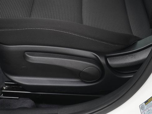 Used 2018 Kia Forte LX w/ LX Rear Camera Package FWD image 21