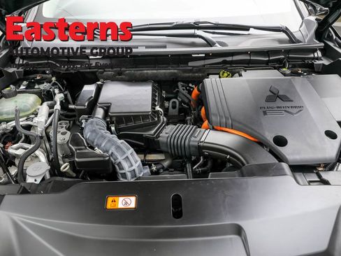 Used 2023 Mitsubishi Outlander SE image 7