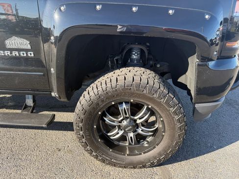 Used 2016 Chevrolet Silverado 1500 LT w/ All Star Edition image 19