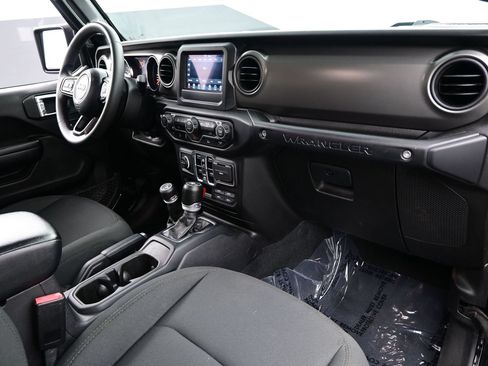 Used 2023 Jeep Wrangler Unlimited Sport AWD/4WD image 16