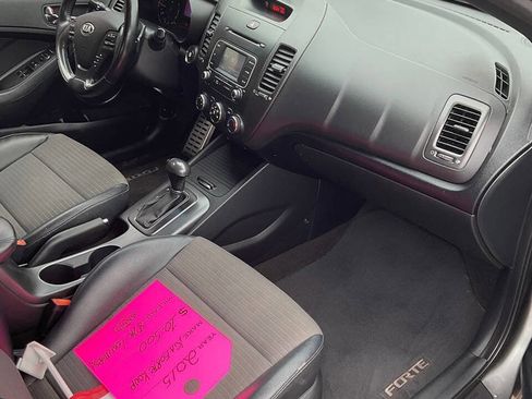 Used 2015 Kia Forte Koup SX image 7