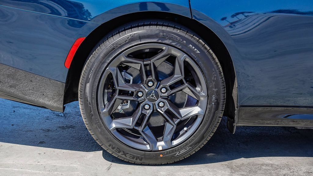 New 2026 Dodge Charger R/T AWD/4WD image 12