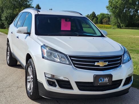 Used 2017 Chevrolet Traverse LT AWD/4WD image 5