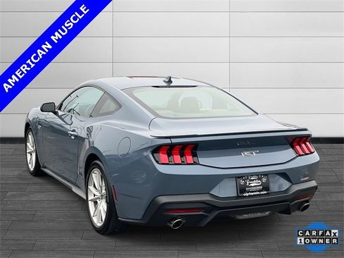 Used 2024 Ford Mustang GT Premium image 5