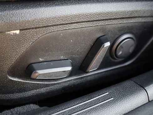 Used 2023 Kia K5 GT-Line image 16