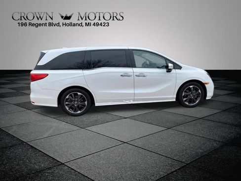 Certified 2023 Honda Odyssey Elite image 18