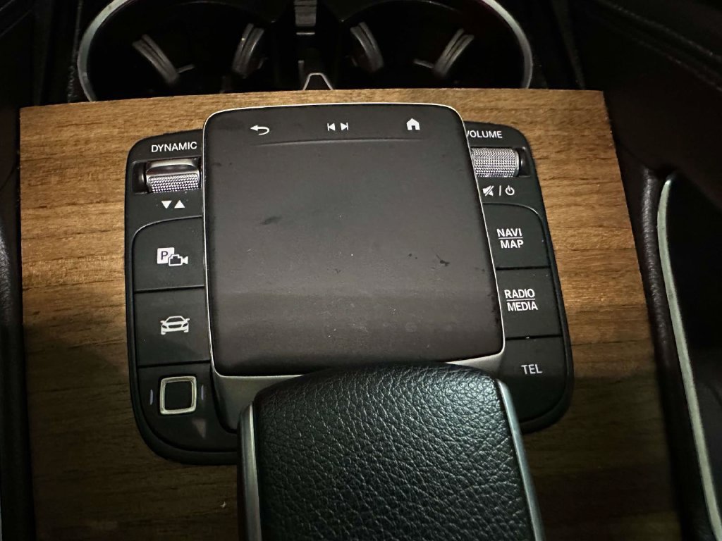 Used 2025 Mercedes-Benz GLE 350 4MATIC image 30