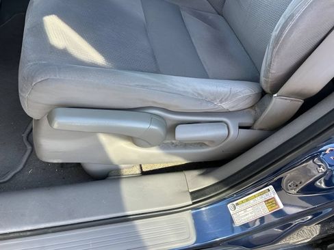 Used 2010 Honda CR-V EX image 19