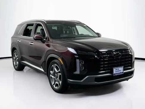 Used 2023 Hyundai Palisade Limited AWD/4WD image 3