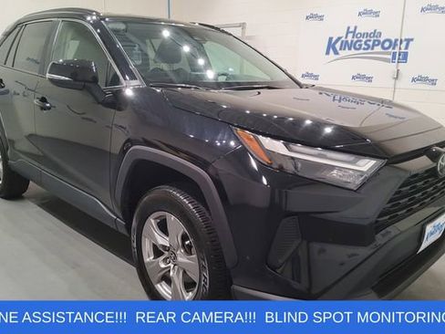 Used 2024 Toyota RAV4 XLE FWD image 2