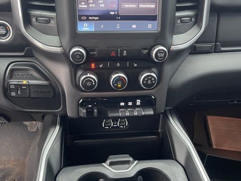 Used 2022 RAM 2500 Big Horn w/ Level A Equipment Group image 8