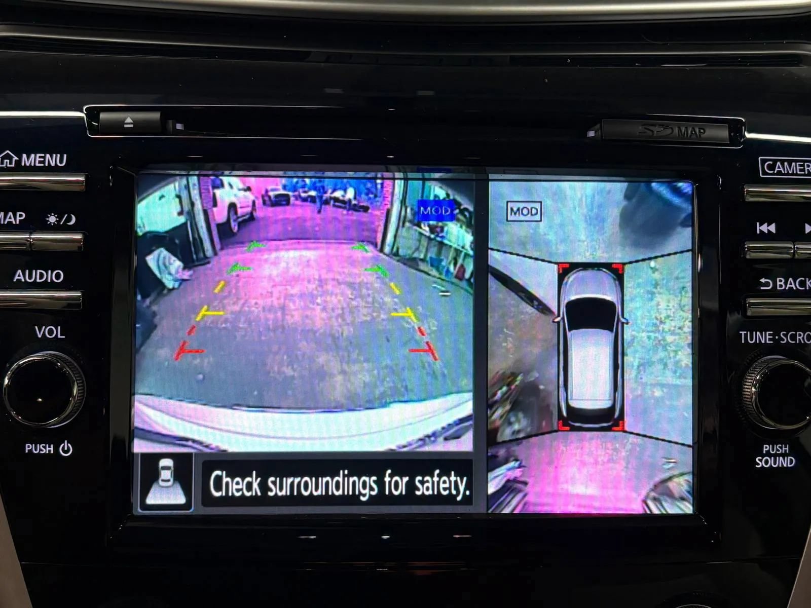 Used 2017 Nissan Murano Platinum w/ Platinum Technology Package AWD/4WD image 11