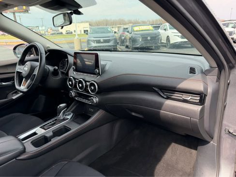 Used 2021 Nissan Sentra SR image 12