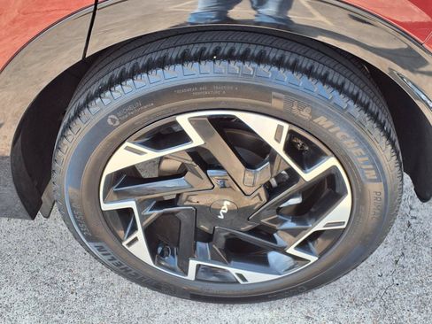 Used 2023 Kia Sportage SX FWD image 10