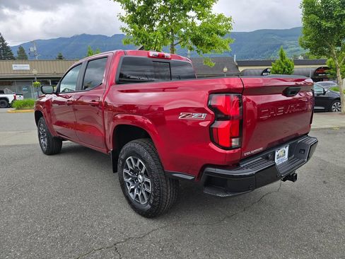 Used 2026 Chevrolet Colorado Z71 w/ Technology Package AWD/4WD image 7