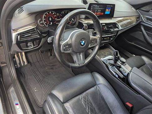 Used 2018 BMW M550i xDrive image 2