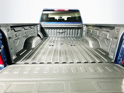 Used 2023 Chevrolet Silverado 2500 LT image 24