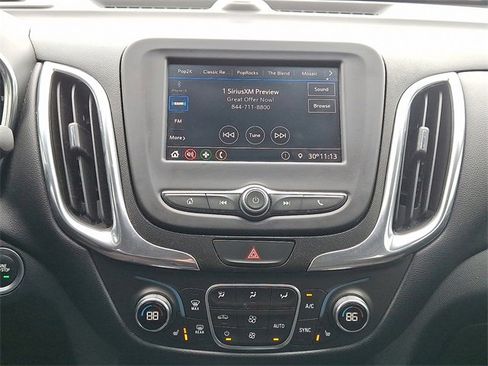 Used 2020 Chevrolet Equinox LT image 12